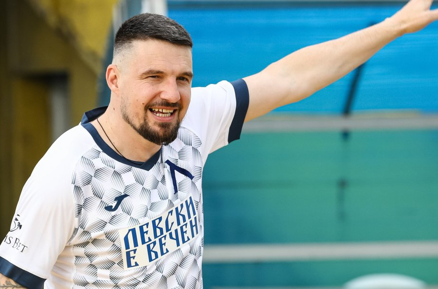 Йовов ще помага в ДЮШ на Левски