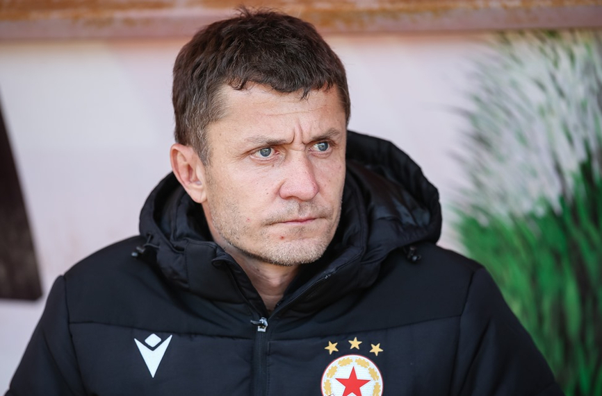 Илич: Не сме първи, но дишаме във врата на Лудогорец