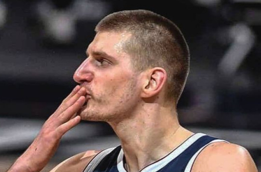 Никола Йокич с феноменален мач за победа на Денвър