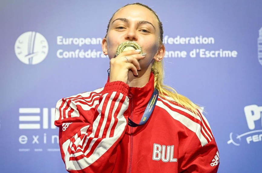 Българка е европейска шампионка по фехтовка