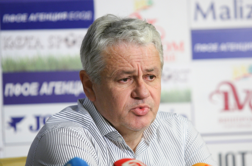 Стойчо Стоев е фаворит за треньор на Локо Сф