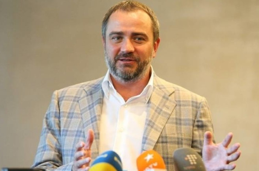 Арестуваха бивш шеф на украинския футбол