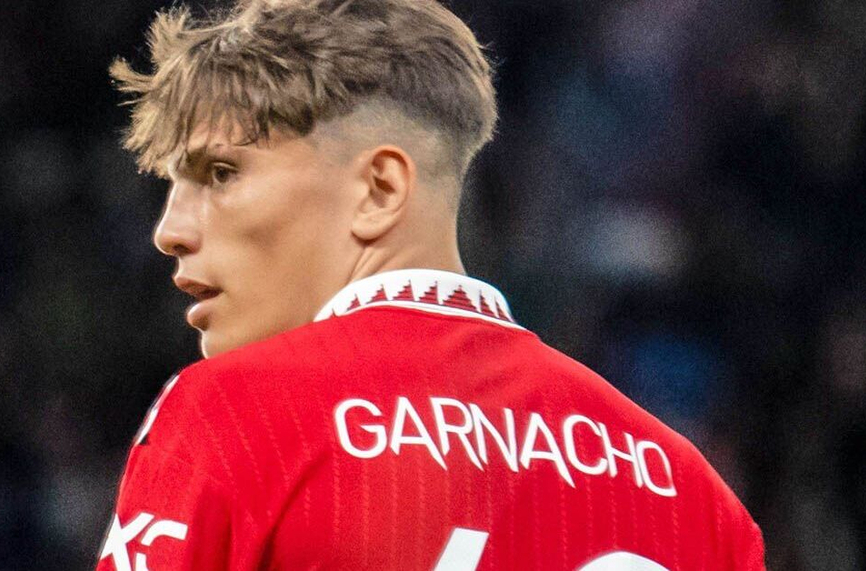 В Манчестър: Юнайтед дава №7 на Гарначо