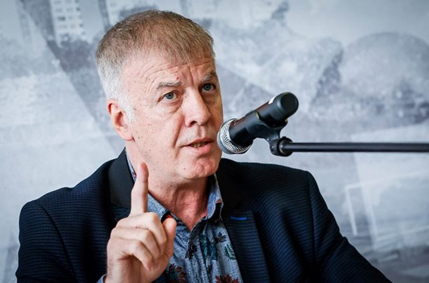 Засъсалият Левски дава над милион за нападател