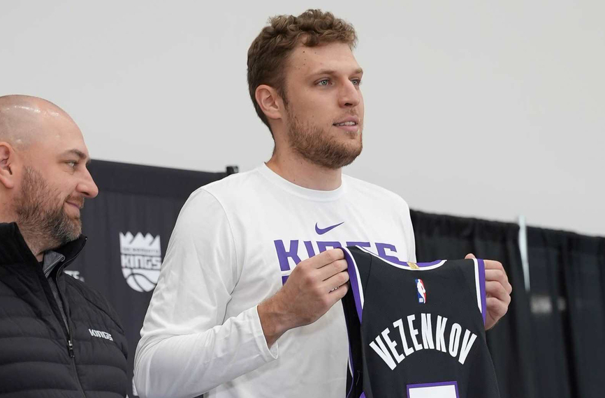 Sports Illustrated: Защо Везенков избра НБА?