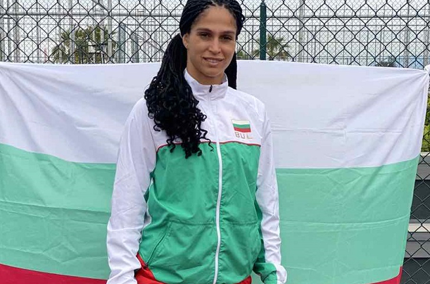 Шиникова се отказа на полуфинала в Чехия