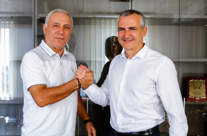 Камата при министъра на спорта за детско-юношеския футбол