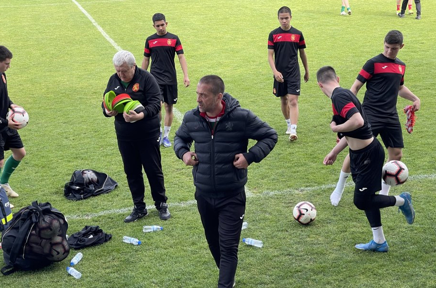 Йордан Петков обяви състава на България U19