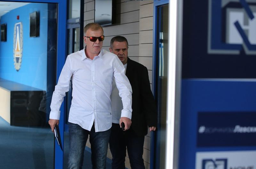СКАНДАЛНО: Разкриха как Сираков е ощетил Левски при казуса "Хубчев"
