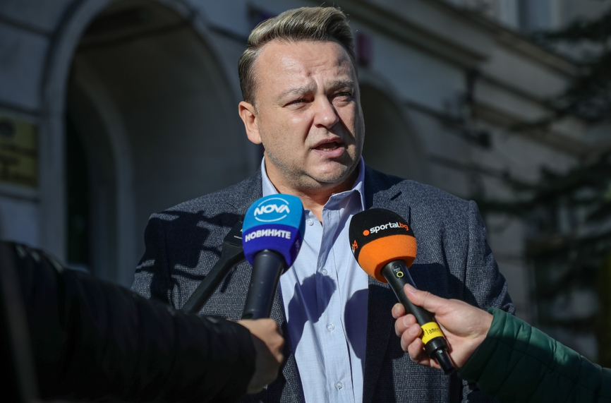 БЕЗ СПИРКА! Градев пише нова жалба, вече иска оставки и в УЕФА