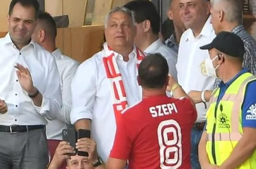 Виктор Орбан идва на "Васил Левски"