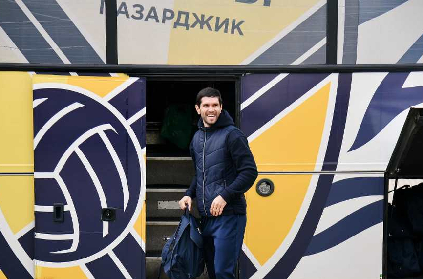 Хебър замина за Полша без петима волейболисти