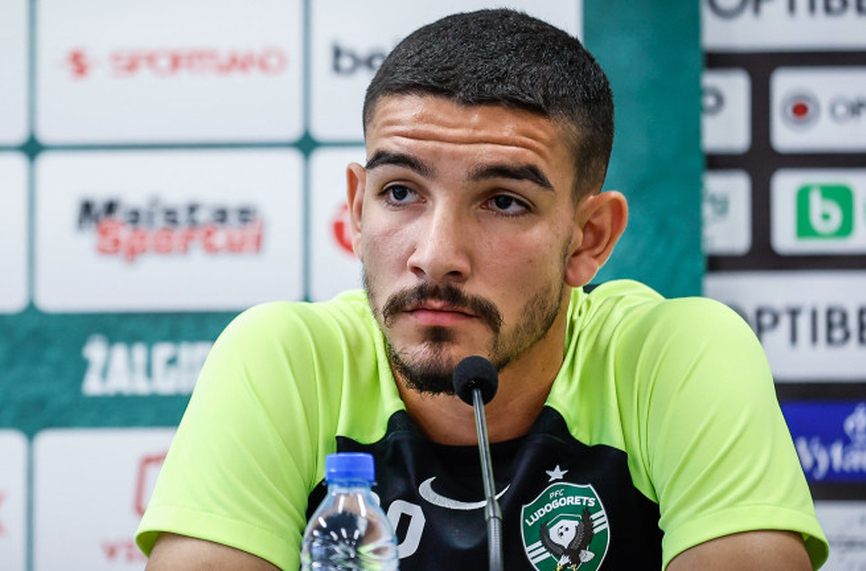 Национал на Лудогорец виси за Славия