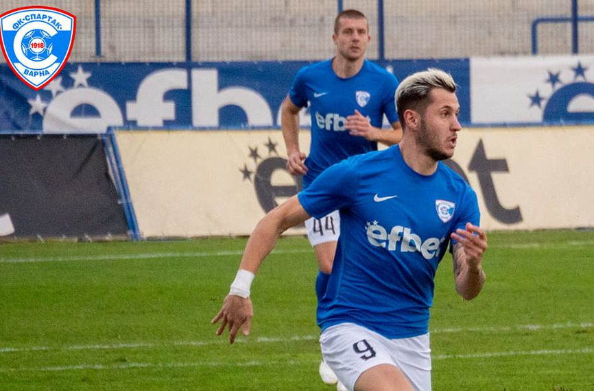 Спартак (Варна) гази с 5:0 във Втора лига