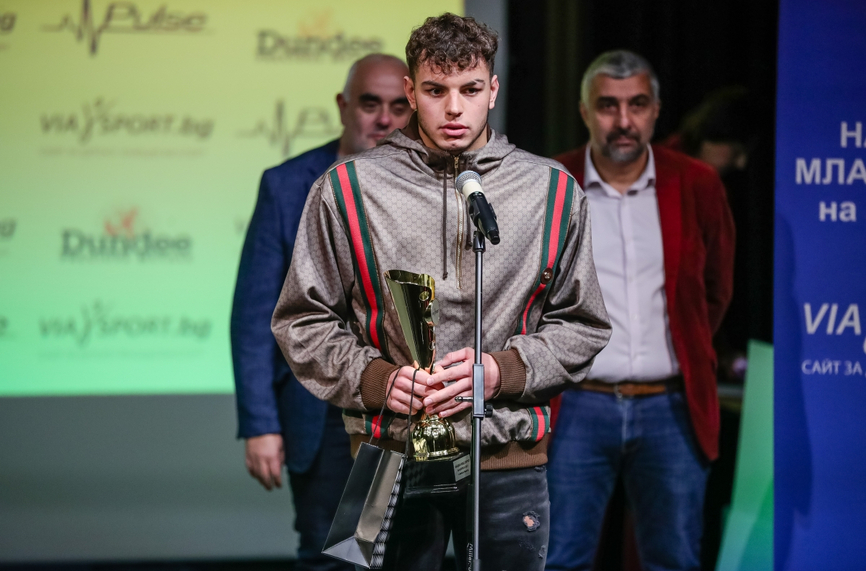 Ново голямо признание за Петър Мицин
