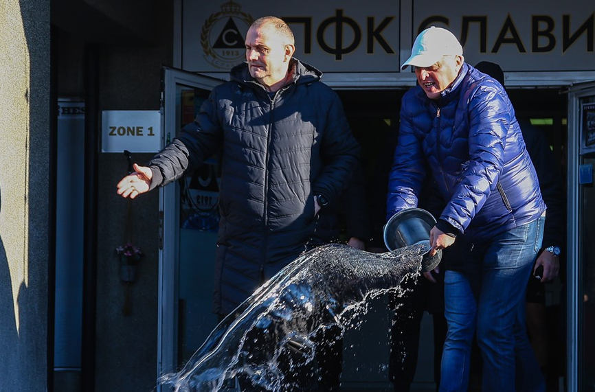 Тийнейджър напуска Славия