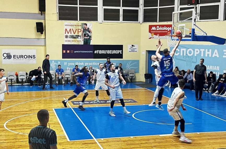Спартак Плевен разби с 86:65 левски и вече е в топ 3