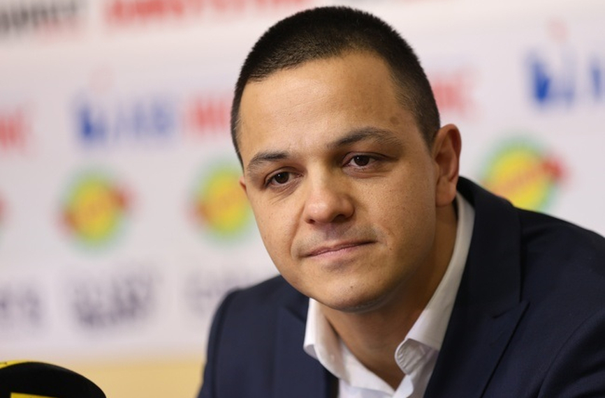 Цанко Цанков с първа тренировка в студените води на Тихия океан