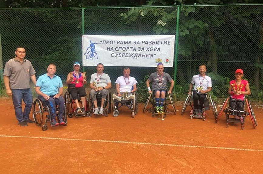 БФТенис с програма за развитие на спорта за хора в неравностойно положение