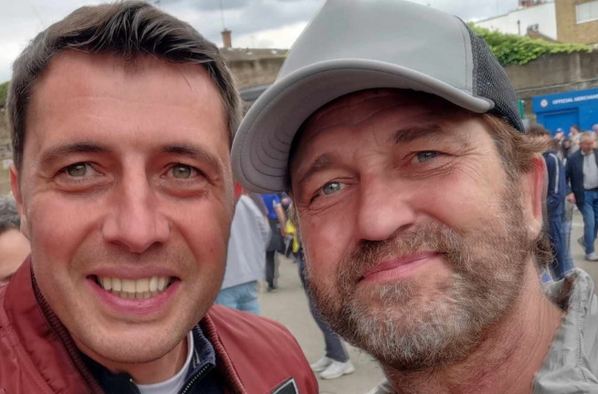 Холивудска звезда поздрави Левски от "Стамфорд Бридж"