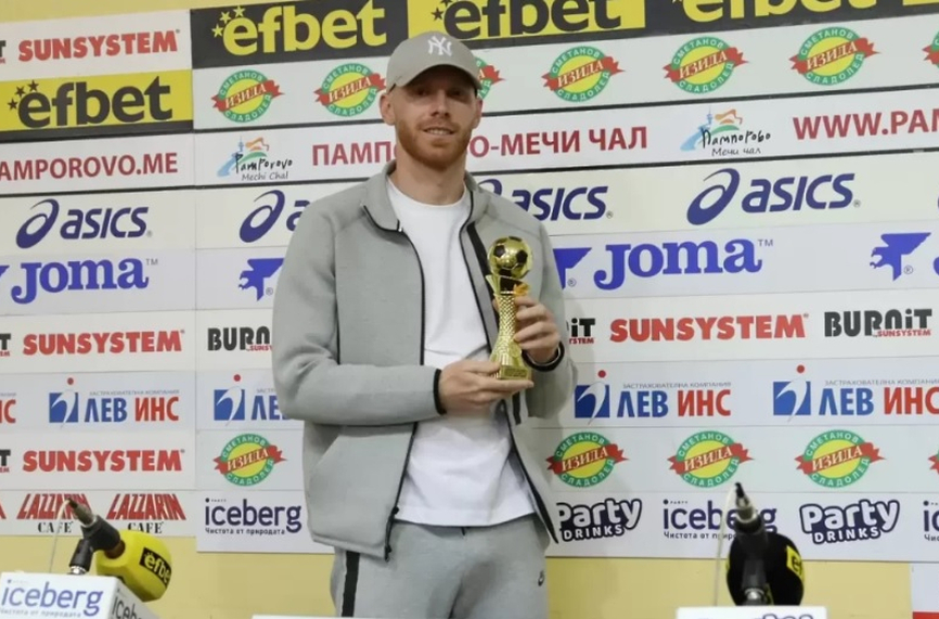 Ас на Ботев: Не знам дали оставам