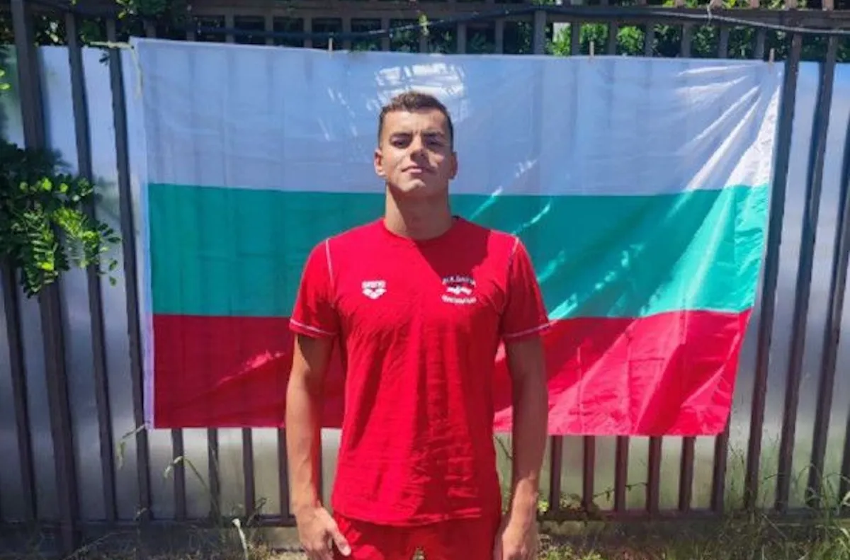 Петър Мицин с нов национален рекорд на Световното първенство в малък басейн