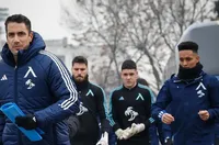 Левски и ЦСКА се прибират заедно в България днес