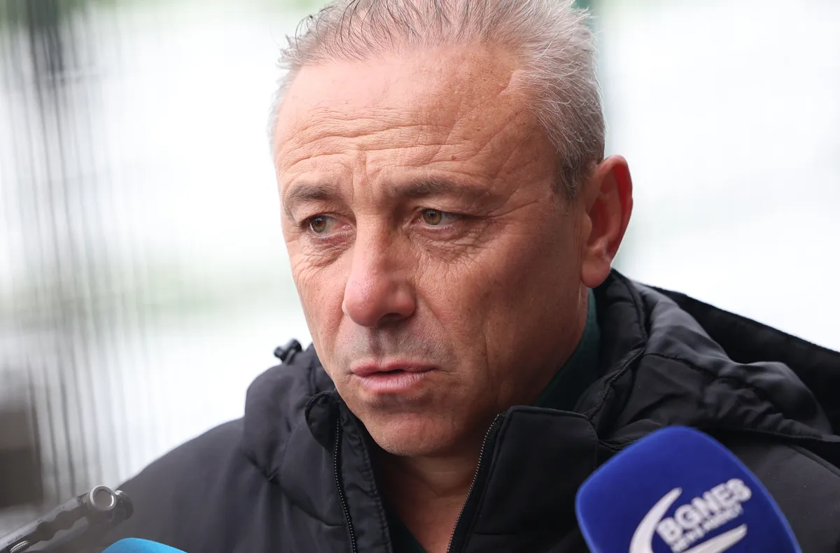 Илиан Илиев: Важното бе да играят по 90 минути, търсим атакуващ футболист