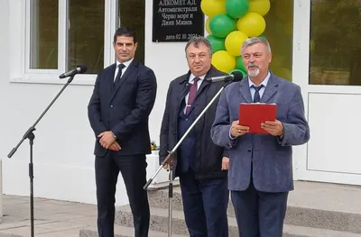 Обновеният стадион „Цоньо Василев“ в Шумен бе официално открит