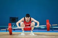 Иван Димов поведе след група В на Световното по вдигане на тежести