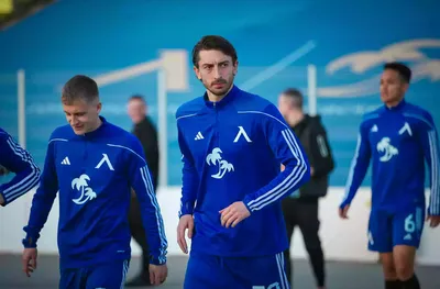 Румънци пак питат за ас на Левски