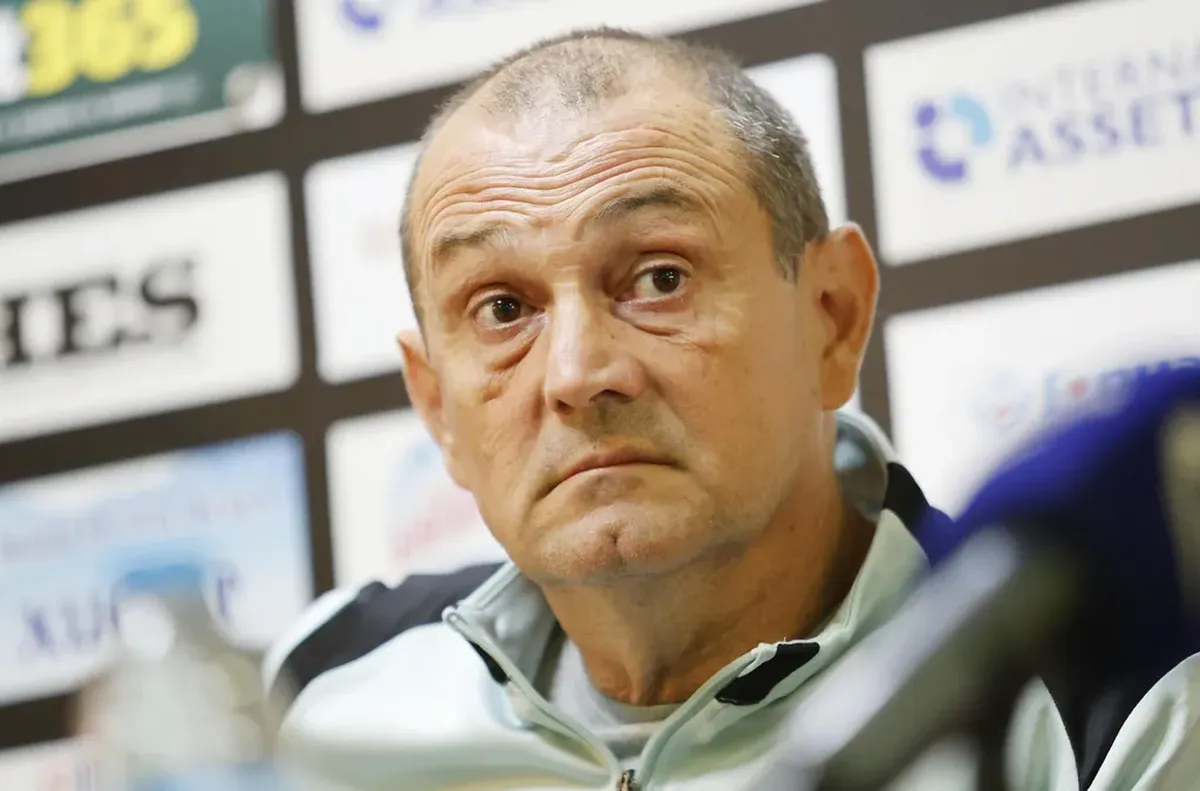 Решаваща среща в Славия днес