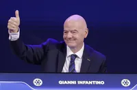 ФИФА обмисля Мондиал през есента
