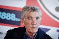 ОФИЦИАЛНО: Ратко Достанич напусна Локомотив София
