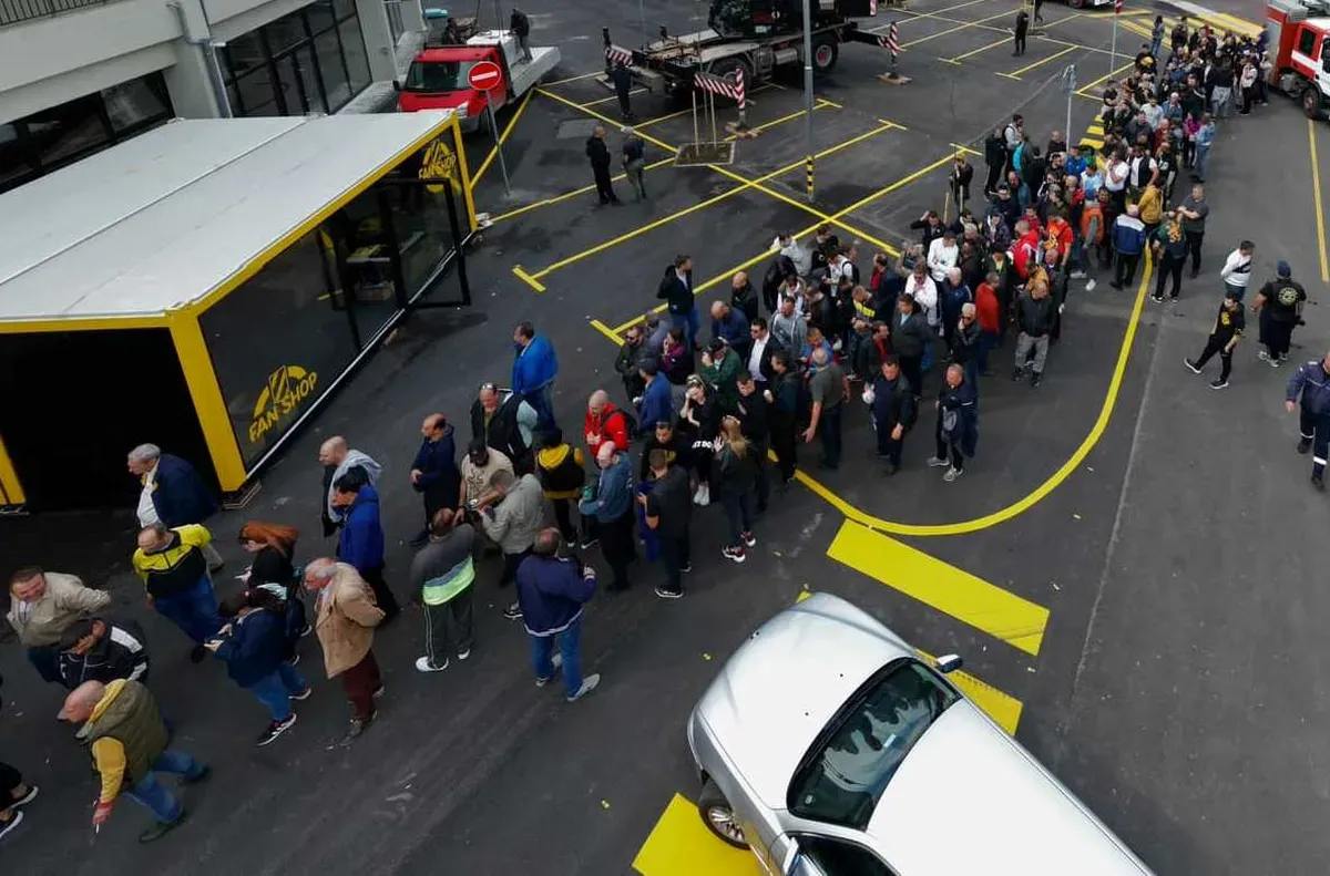 Канарчетата с куп активности за домакинството Ботев Пловдив приема Славия