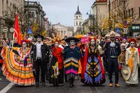 Деня на мъртвите - фестивалът, превръщащ Мексико в атракция