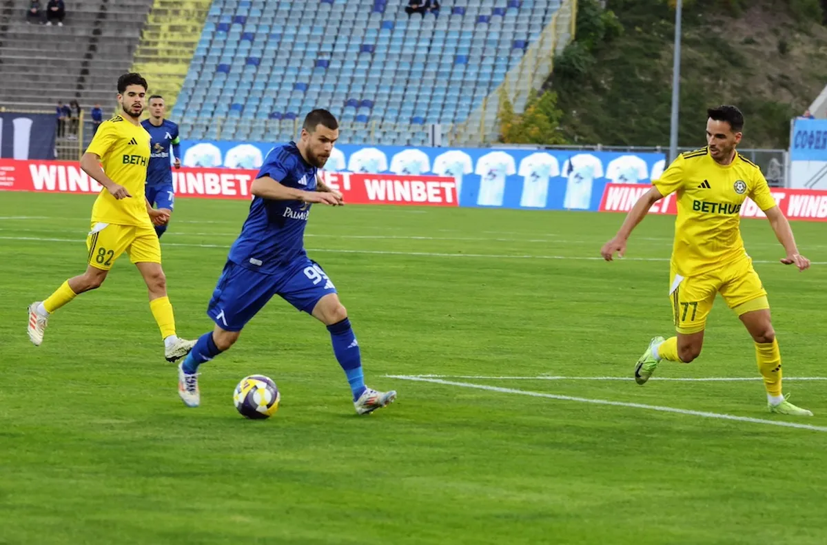 НА ЖИВО: Левски - Добруджа 3:0