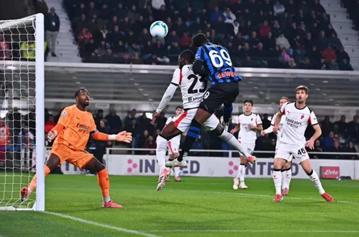 Милан допусна грешна стъпка и срещу Аталанта (ВИДЕО)