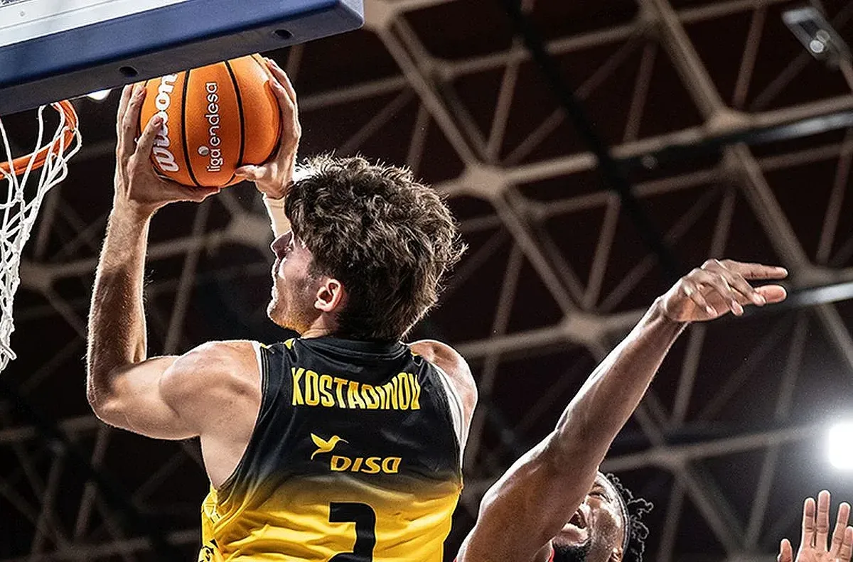 Константин Костадинов и Тенерифе с трети успех в Шампионската лига по баскетбол