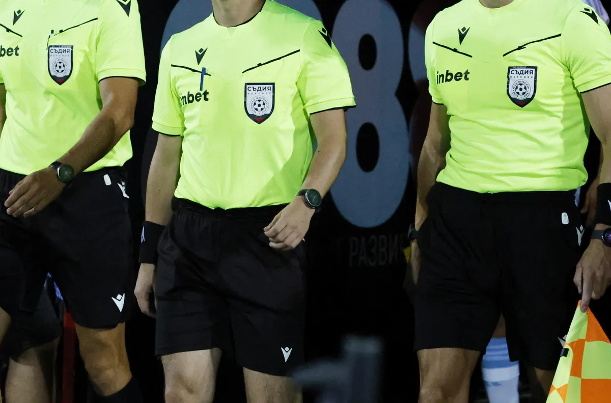 Официално: Драгомир Драганов ще свири дербито на Пловдив