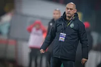 Мота започна да извива ръцете на Лудогорец