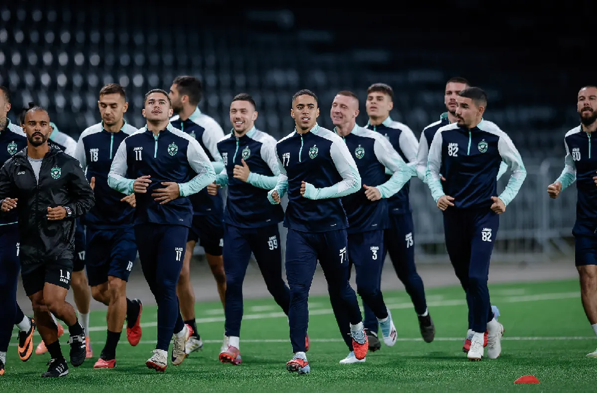 Живондов сменя схемата, залага на повече българи срещу Черноморец