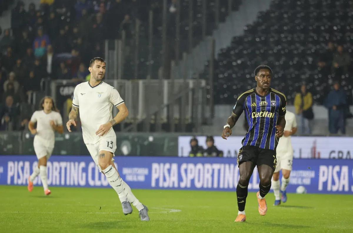 Пиза взе точка и от Лацио, за да изплува от опасната зона (ВИДЕО)