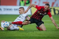 Първо в NS: Локо (София) маха Славчев през зимата