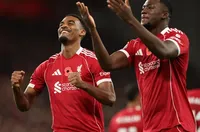 Ливърпул се завърна на победния път във Висшата лига (ВИДЕО)