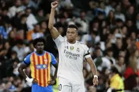 Реал Мадрид загря за Ливърпул с разгром на “Бернабеу”