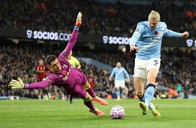 Гуардиола: Холанд е на едно ниво с Меси и Роналдо