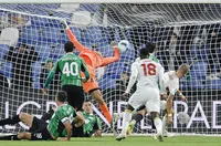 Гол в 93-ата минута донесе дебютна победа на Дженоа в Серия А