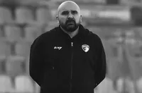 Кошмар: Треньор почина по време на мач от елита на Сърбия