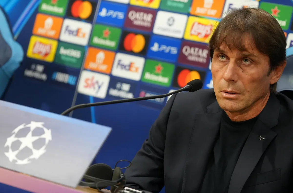 Конте: Водим в Серия А, не е толкова зле